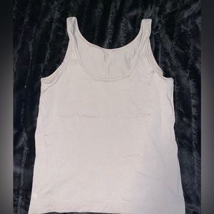 Lululemon light pink tank top